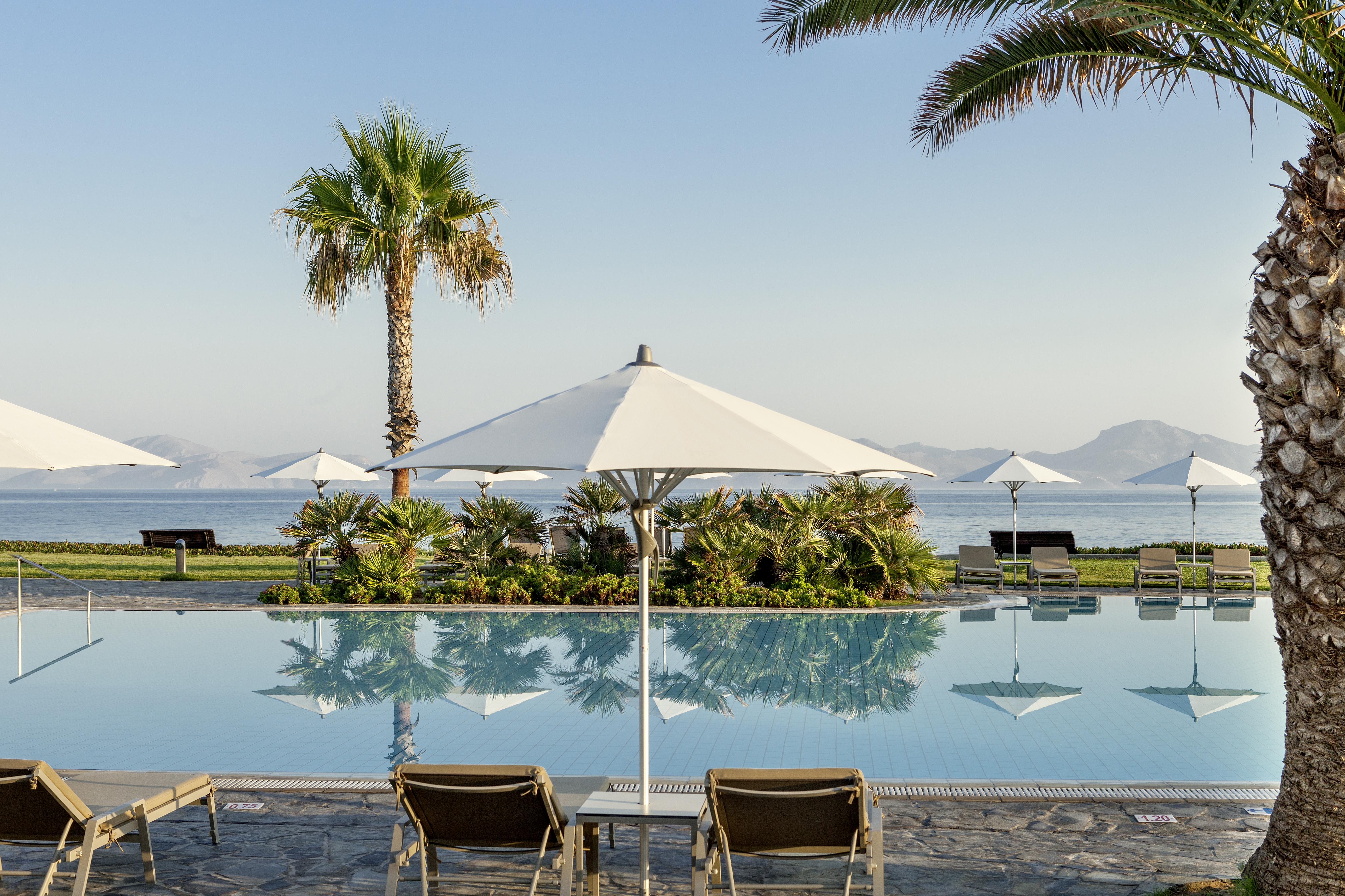 Neptune Luxury Resort マスティハリ エクステリア 写真